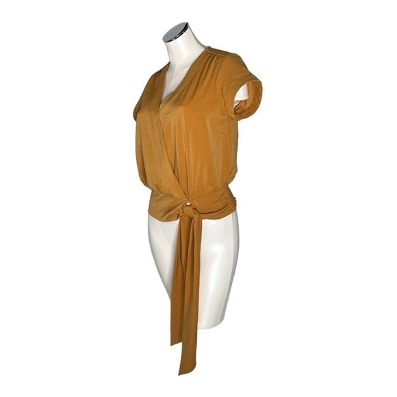 NWOT NINE WEST Women's Tie Waist Wrap Top Blouse Mustard Yellow Size XS - Picture 5 of 16